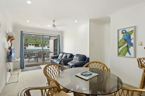 Location! 2BR Town View Unit In Centre Of Airlie. - Tourism Caloundra 16