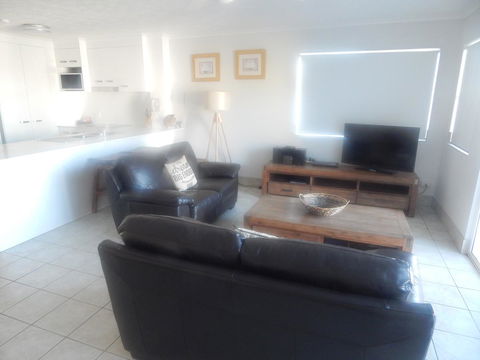 Tranquil Shores - Tourism Caloundra 6