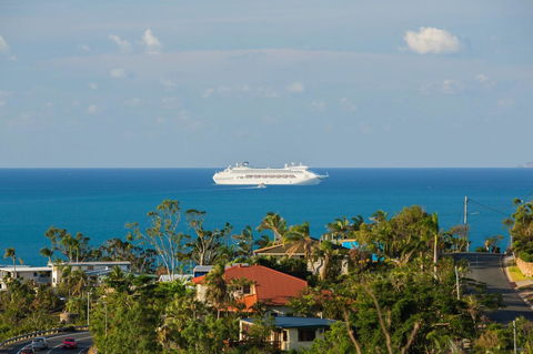 Nautilus On The Hill - Airlie Beach - Tourism Caloundra 20