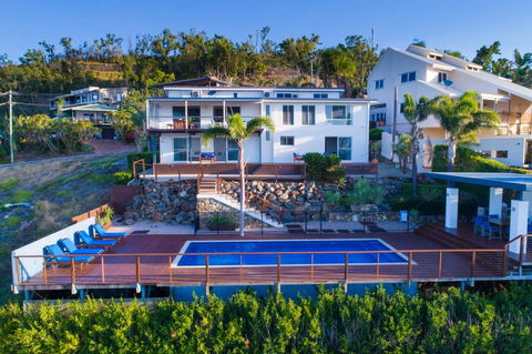 Nautilus On The Hill - Airlie Beach - Tourism Caloundra 18