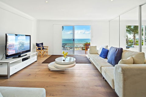 Nautilus On The Hill - Airlie Beach - Tourism Caloundra 16