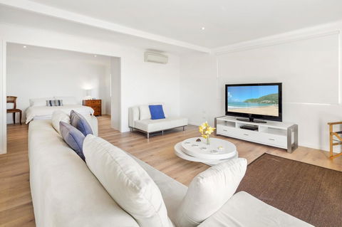 Nautilus On The Hill - Airlie Beach - Tourism Caloundra 22