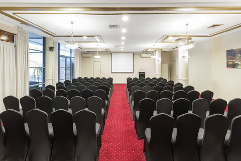 Hotel Diana - Tourism Caloundra 13
