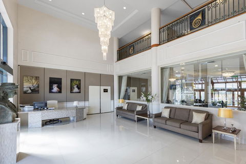 Hotel Diana - Tourism Caloundra 2