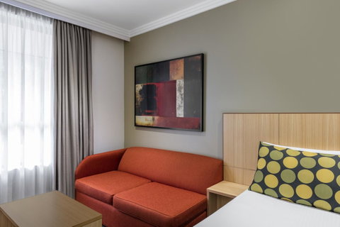 Mercure Brisbane Garden City - Tourism Caloundra 3