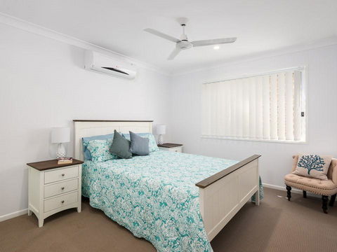Briz Stays - Whites Road - Tourism Caloundra 12