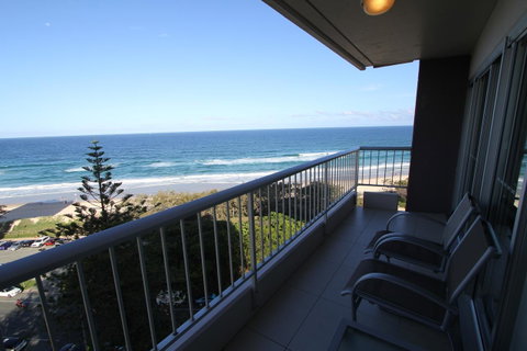 Narrowneck Court Holiday Apartments - Tourism Caloundra 10