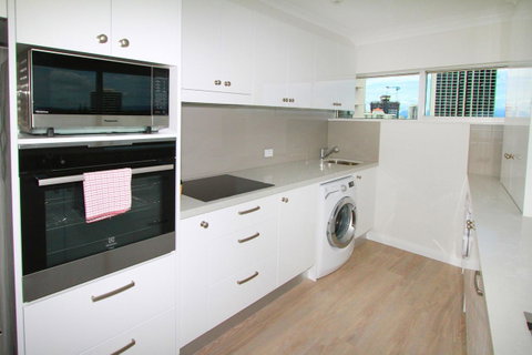 Narrowneck Court Holiday Apartments - Tourism Caloundra 32