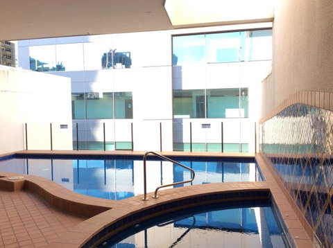 MacArthur Chambers - Tourism Caloundra 5
