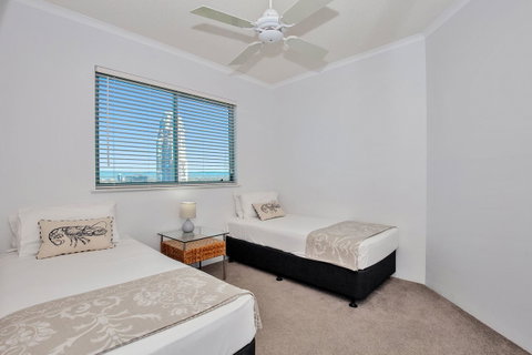 The Waterford On Main Beach - Tourism Caloundra 28