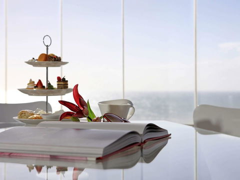 Sofitel Gold Coast Broadbeach - Tourism Caloundra 35