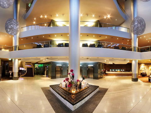 Sofitel Gold Coast Broadbeach - Tourism Caloundra 15