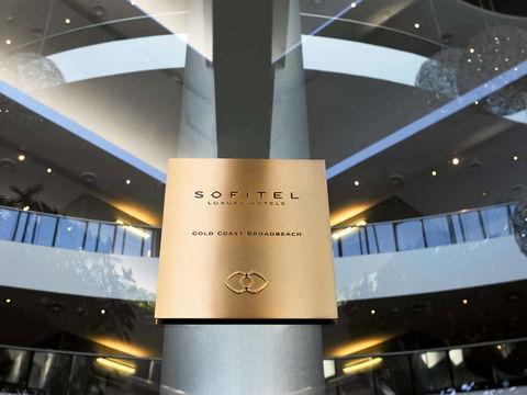 Sofitel Gold Coast Broadbeach - Tourism Caloundra 12