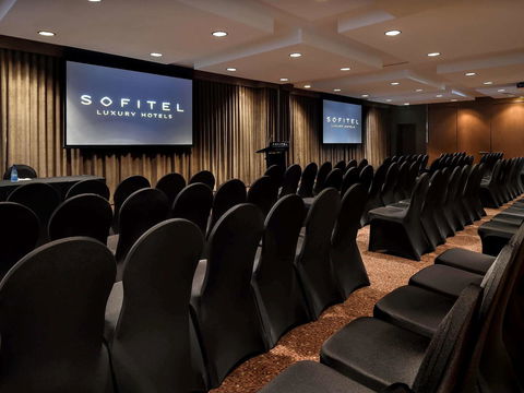 Sofitel Gold Coast Broadbeach - Tourism Caloundra 38