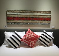 Calamvale Hotel Suites and Conference Centre - Tourism Caloundra