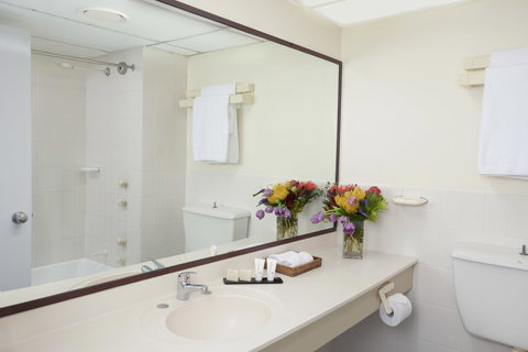 The Benson Hotel - Tourism Caloundra 14