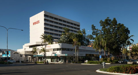 The Benson Hotel - Tourism Caloundra 1