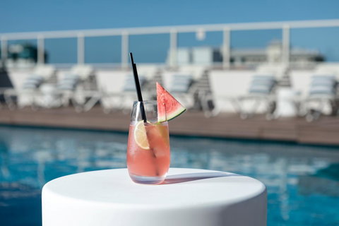 The Benson Hotel - Tourism Caloundra 4