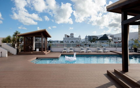 The Benson Hotel - Tourism Caloundra 0