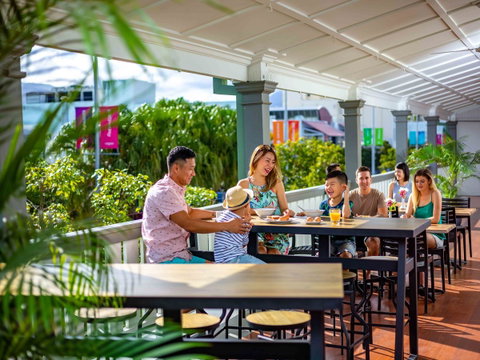 Hides Hotel - Tourism Caloundra 27