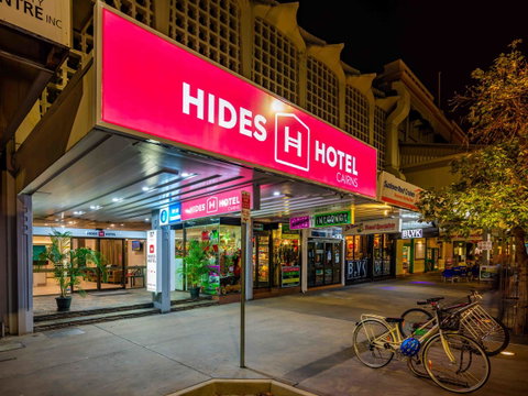 Hides Hotel - Tourism Caloundra 24