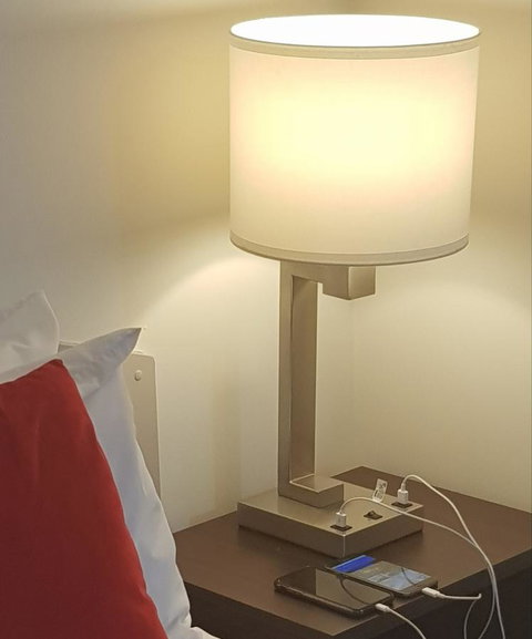 Hides Hotel - Tourism Caloundra 5