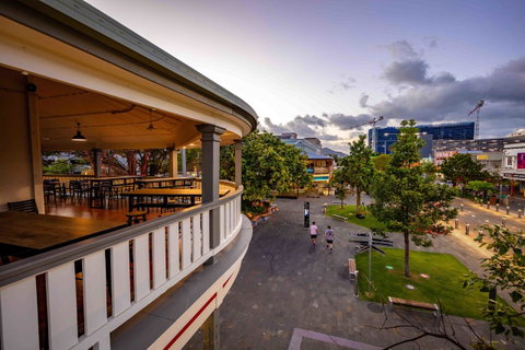 Hides Hotel - Tourism Caloundra 26