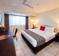 Hides Hotel - Tourism Caloundra