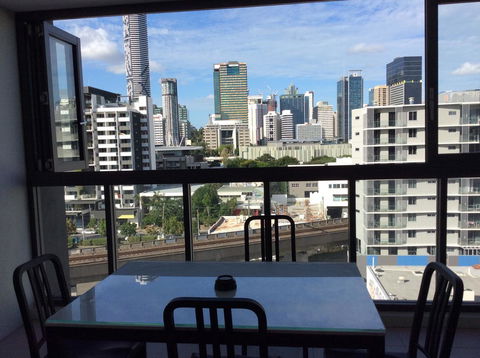 Morgan Suites - Tourism Caloundra 9