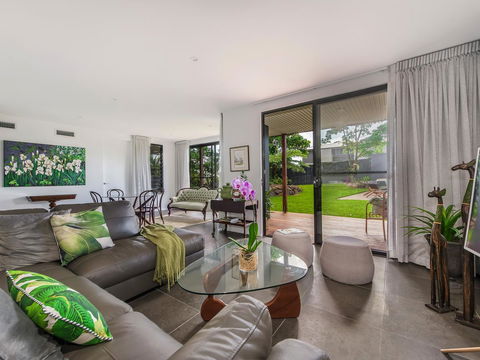 Sam's Buderim Mountain Guest House - Tourism Caloundra 17