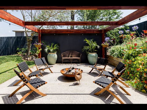 Sam's Buderim Mountain Guest House - Tourism Caloundra 12