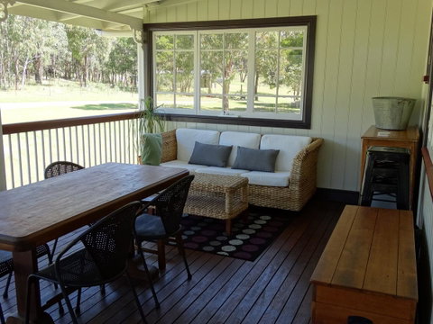 Loughmore House - Tourism Caloundra 1