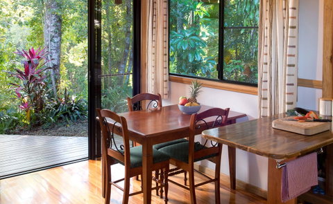 Sharlynn By The River - Tourism Caloundra 43