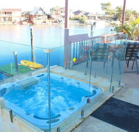 Waterside Resort Style - Tourism Caloundra