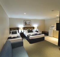 Wattle Grove Motel - Tourism Caloundra