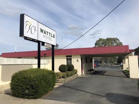 Wattle Motel - Tourism Caloundra 2