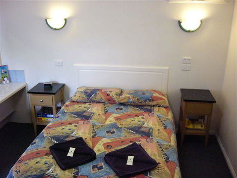 West City Motel - Tourism Caloundra 2