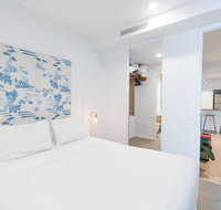 West End Executive Suite on the Brisbane River. - Tourism Caloundra
