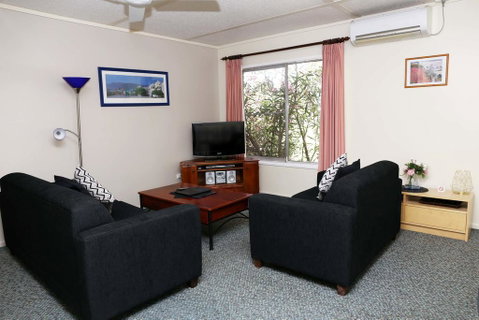Westwood Motor Inn - Tourism Caloundra 1