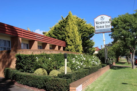 Westwood Motor Inn - Tourism Caloundra 0