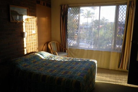 White Lanterns Motel - Tourism Caloundra 2
