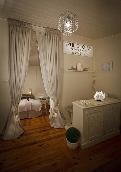 White Lotus Day Spa - Tourism Caloundra 3