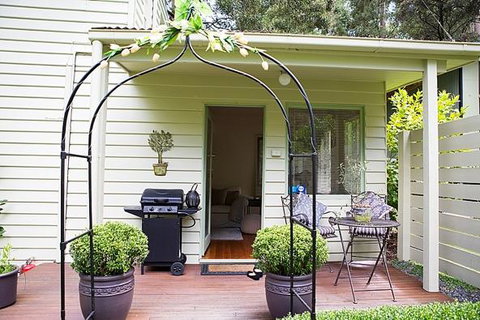 White Lotus Day Spa - Tourism Caloundra 1