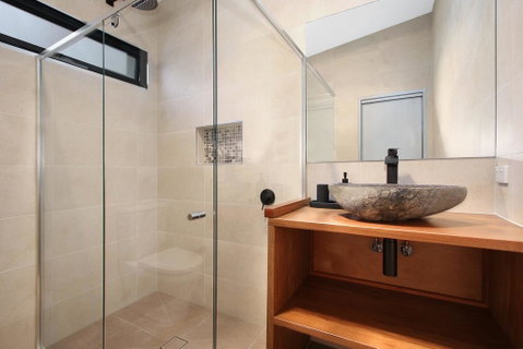 White Star Lodge - Tourism Caloundra 1
