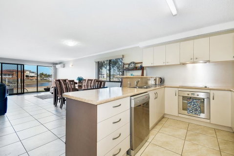 Woomba1 - Tourism Caloundra 0