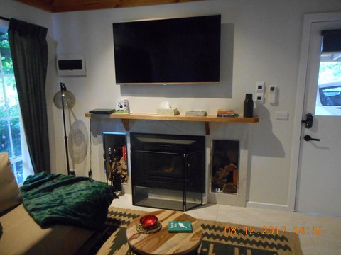 Wurrung B & B - The Cottage - Tourism Caloundra 3