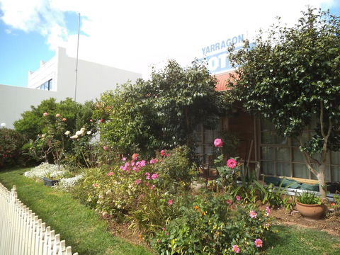 Yarragon Motel - Tourism Caloundra 1