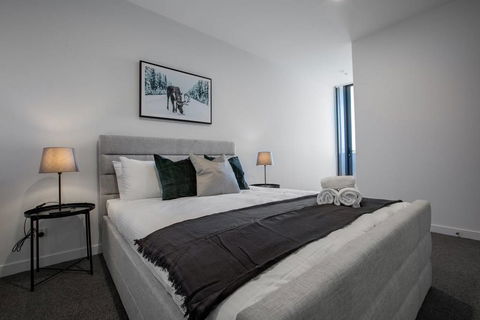 Grey Style, Simple And Cozy Apt@Parkville+Carpark - Tourism Caloundra 2