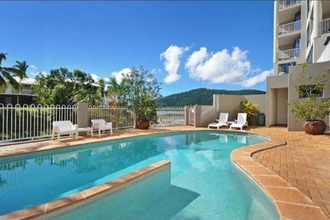 AirliediseNO Hills5min Walk 2 Port Of Airlie/Ferry TerminalWiFiNetflix - Tourism Caloundra 2
