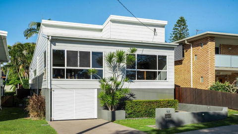 12 Bryce Street Moffat Beach QLD - Tourism Caloundra 0